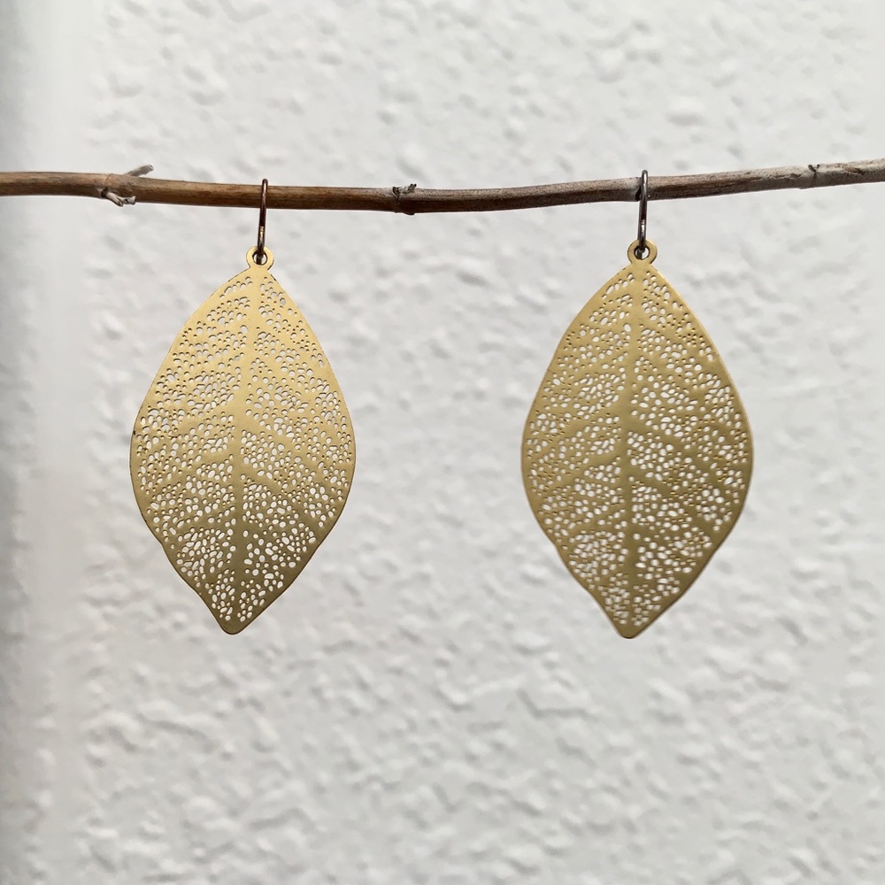 Gold leaf dangly earrings.